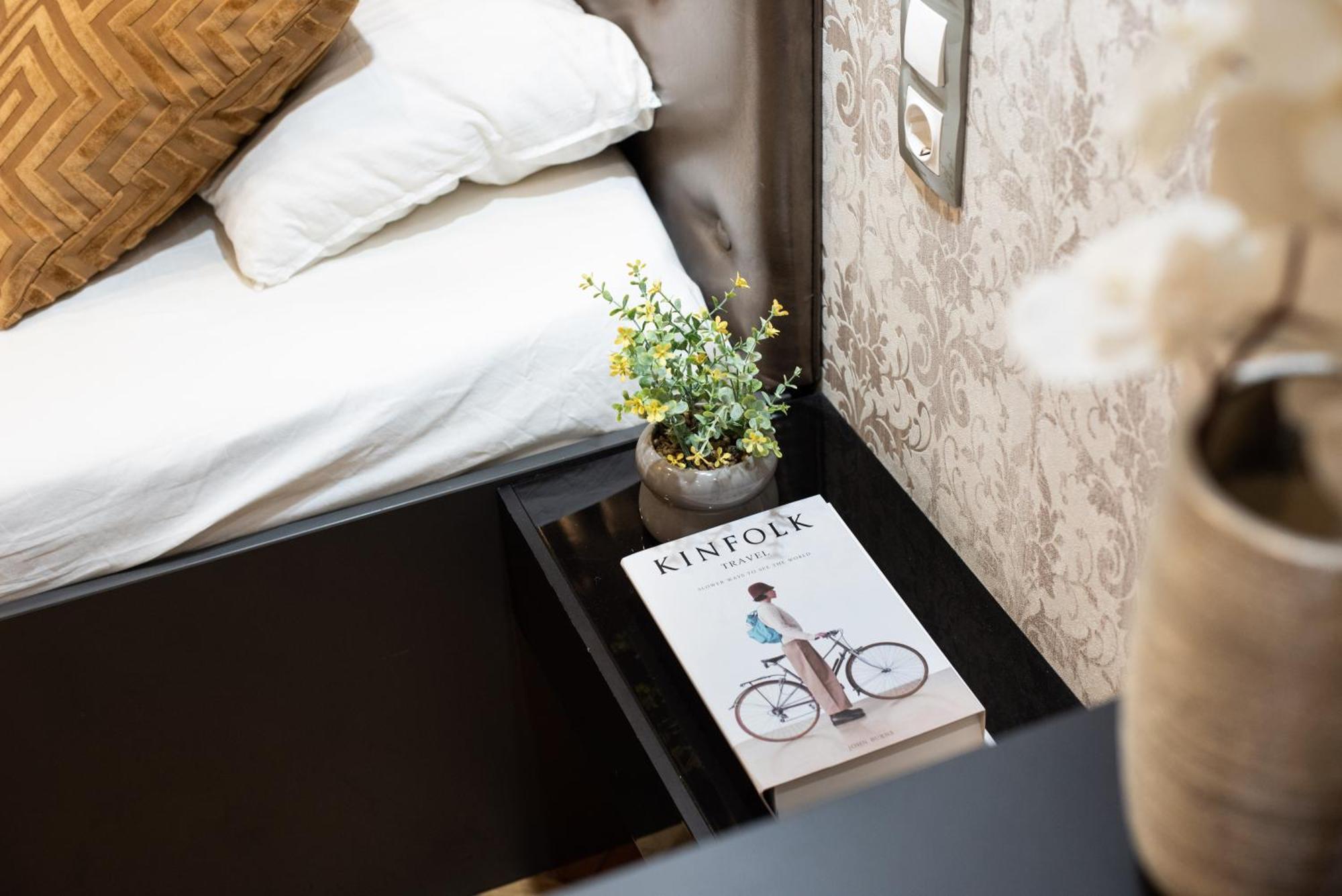 Super Cosy 3br Near Newyork Cafe With Balcony Lejlighed Budapest