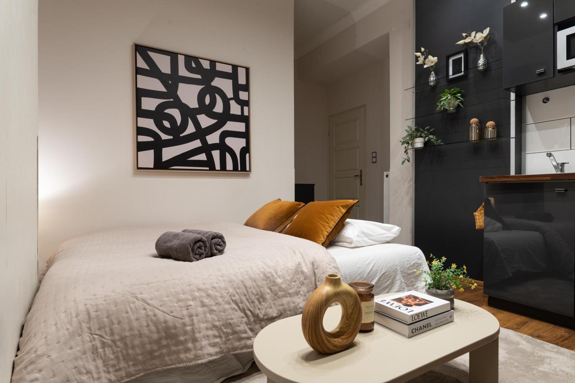 Lejlighed Super Cosy 3br Near Newyork Cafe With Balcony Budapest