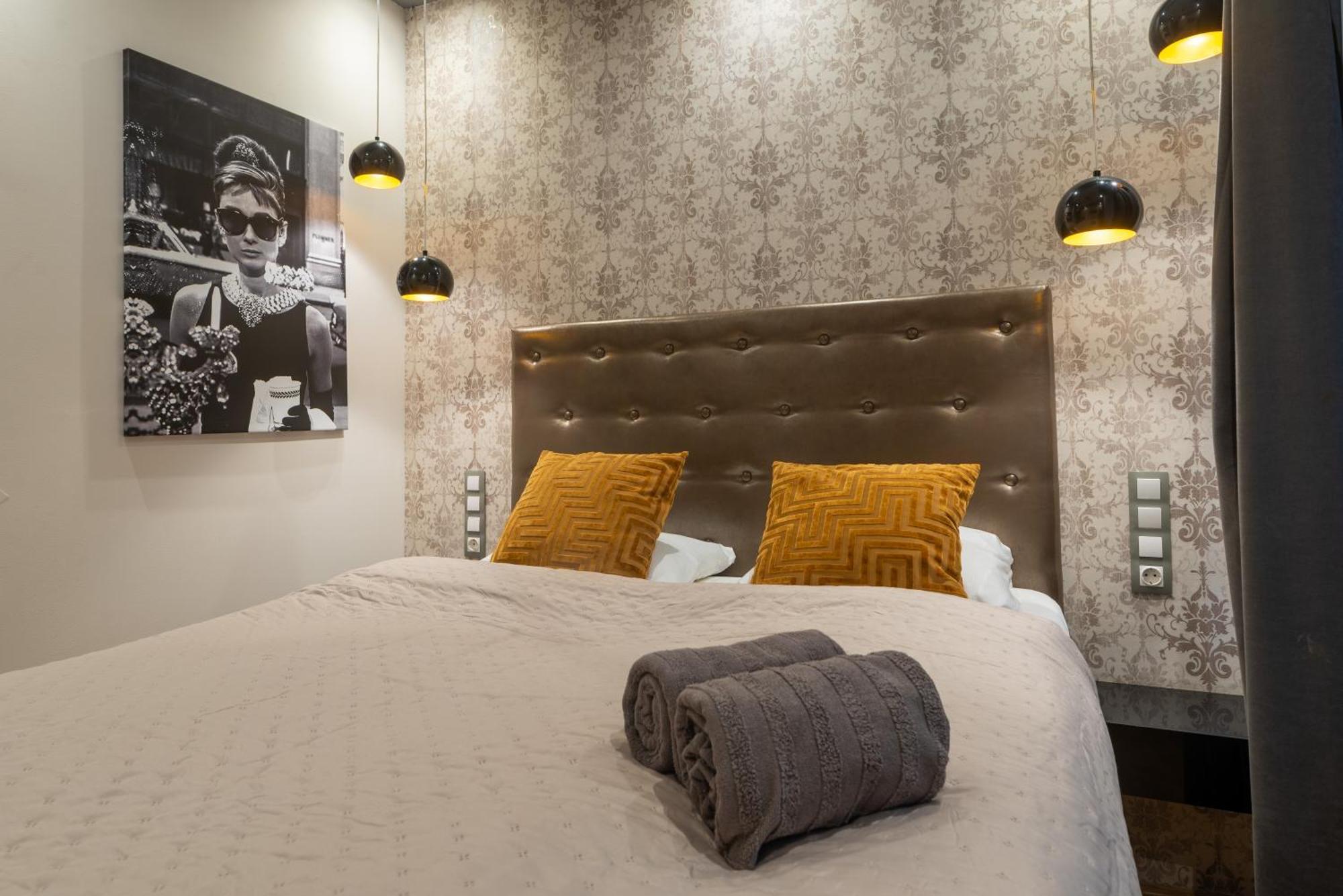Lejlighed Super Cosy 3br Near Newyork Cafe With Balcony